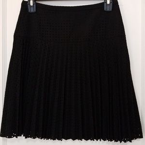 NEW J.Crew Lasercut Pleated Skirt - Black, Sz 00
